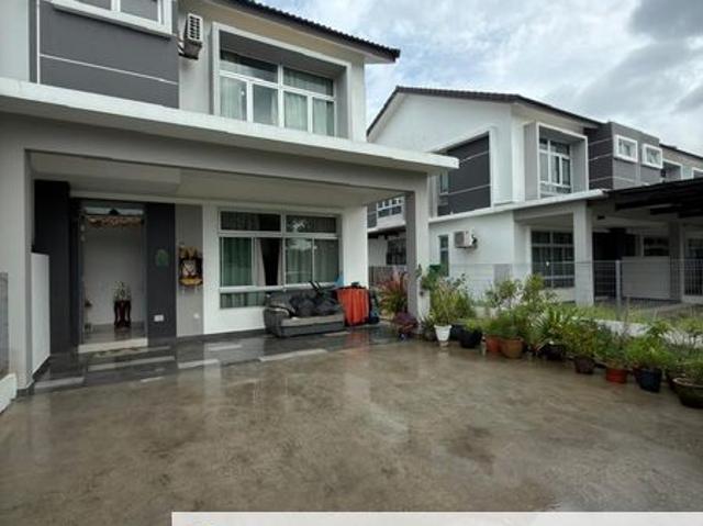 Iconia Garden Residence @ Taman Impian Emas