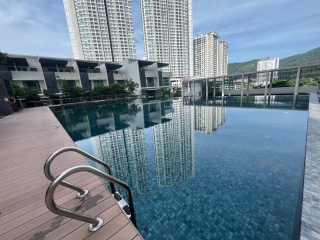 Iconic Skies Condominium Relau Bayan Lepas Near Queensbay Mall