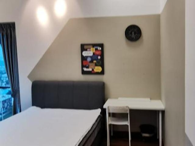 Iconix Best Managed Middle Room @Petaling Jaya