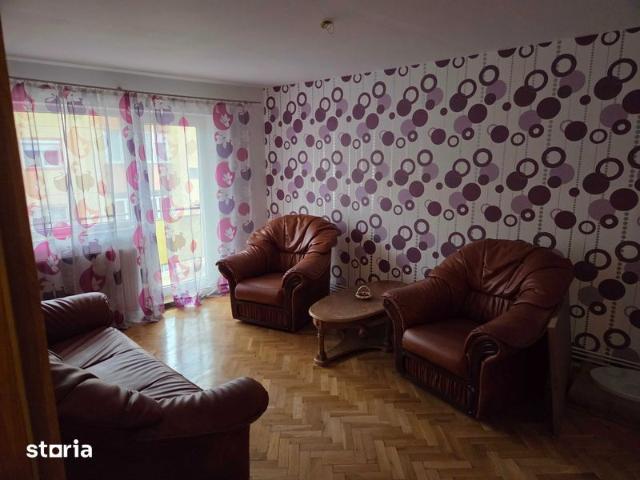 Ichiriez apartament in Pipirig