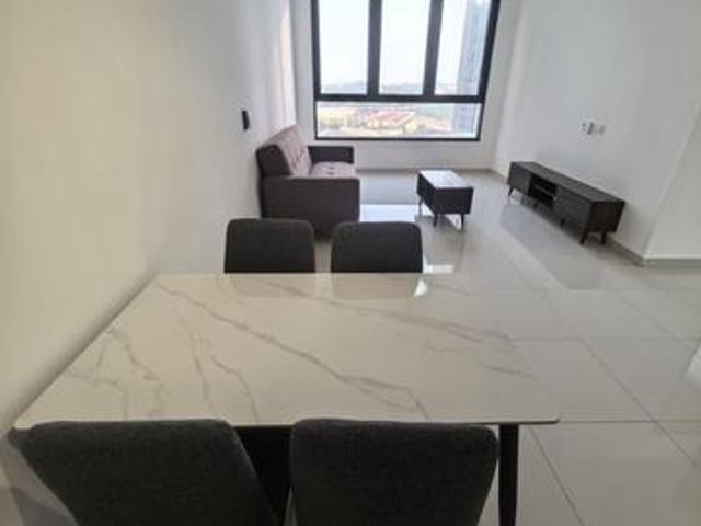 Icity BeCentral 733 sqft Brand New Unit Partial Furnished