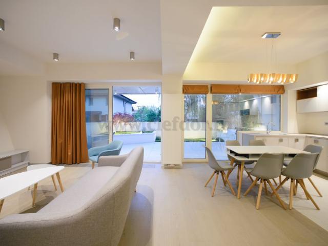 Iancu Nicolae duplex near the forest