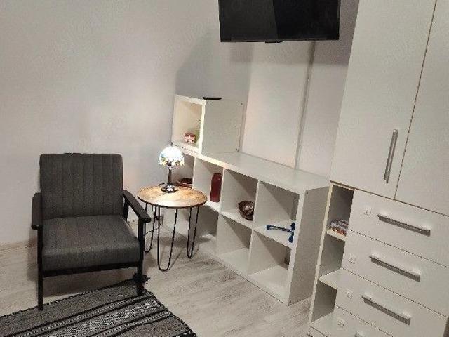 Iancului obor iulia hasdeu etaj 8