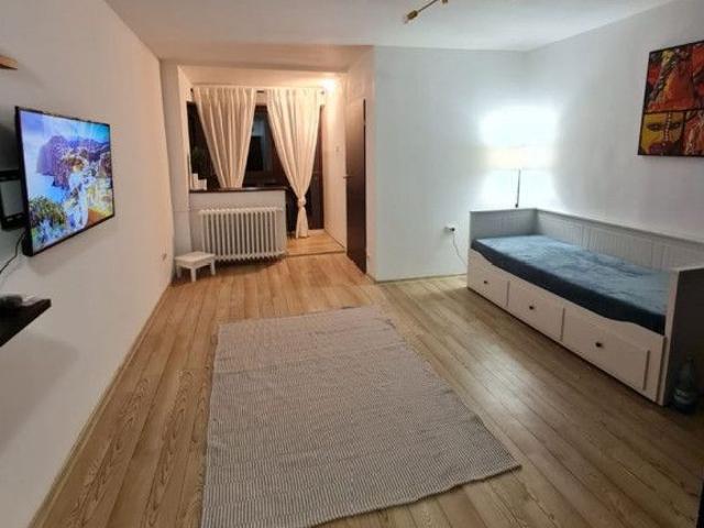 Iancului ritmului etaj 8