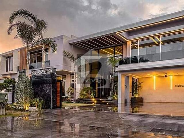 IBM ESTATE PROUDLY OFFERS: 2 Kanal Elegant Ultra Modern Fully Furnished Bungalow With Basement Is Available In The Best Block Of DHA Lahore