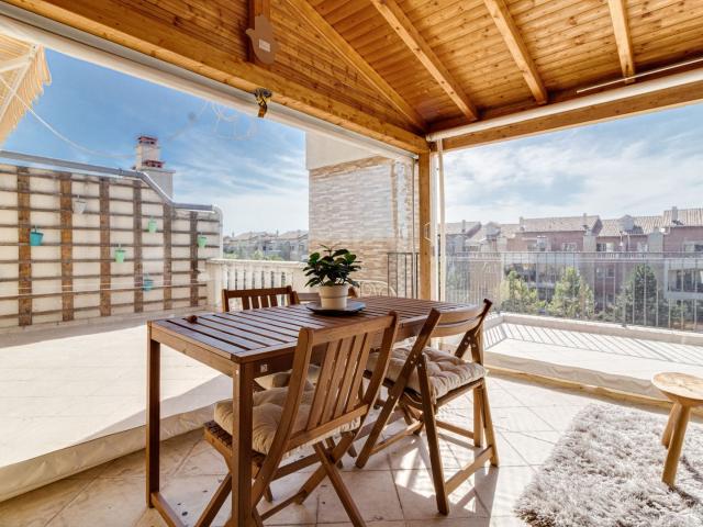 IBIZA SOL,3 camere,127 mp,TERASA 40 mp, Piscina,PARCARE+BOXA