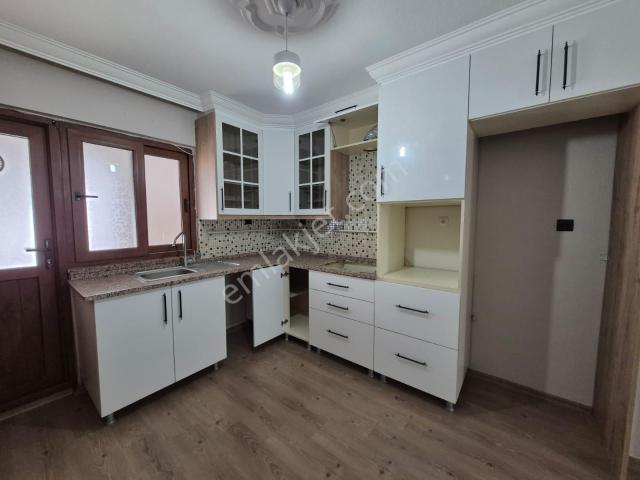 ibrahimcelebi Mahallesi ✅3+1 170 M2 5 Katlının 4 Katı ❇️açık Mutfak