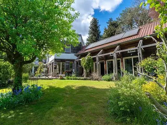 Igny 91430 Achat / Vente maison 8 pièces t8 piscine
