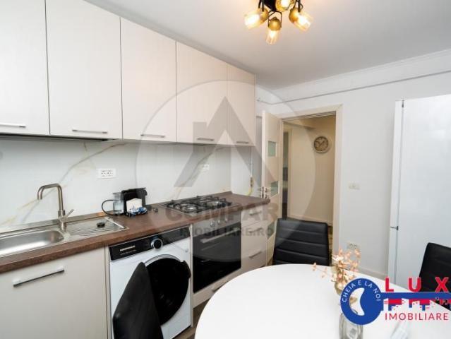 ID 613 PRIMA ÎNCHIRIERE – Apartament 3 camere complet renovat