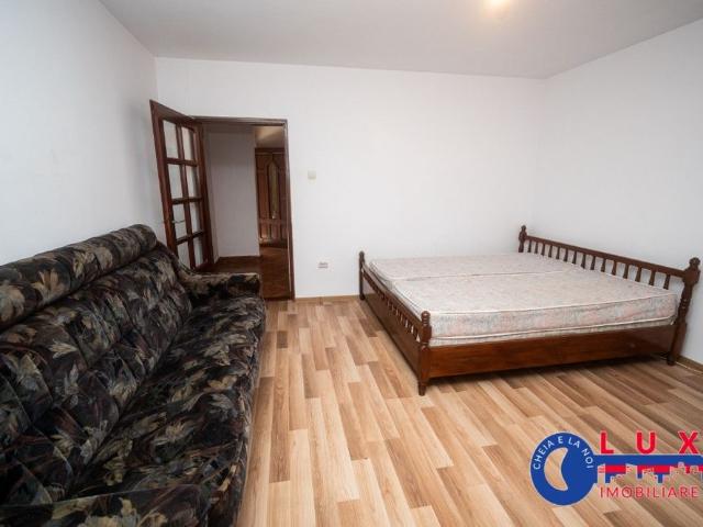ID 9551 Casă P+1 de închiriat – Strada Mahmudiei