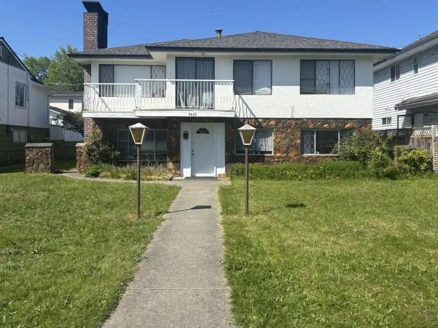 [ID#190] Willingdon Heights 3BR Garden Suite