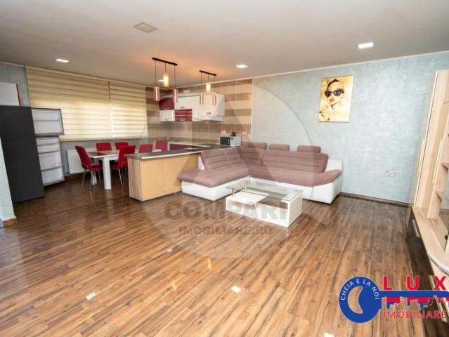 ID 249 Apartament 3 camere DE ÎNCHIRIAT