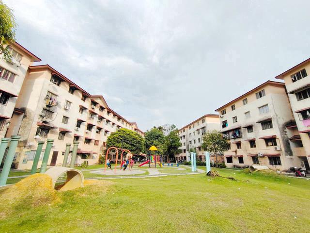 Idaman Apartment Damasara Damai Ground Floor