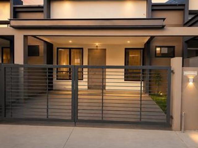 IDAMAN HILL TAMAN PUNCAK CERIA Single Storey Terrace House F