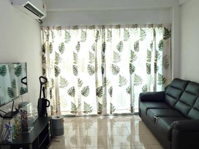 Idaman iris 850 Sqft Middle Floor 2 CAR PARK Cheapest In Market