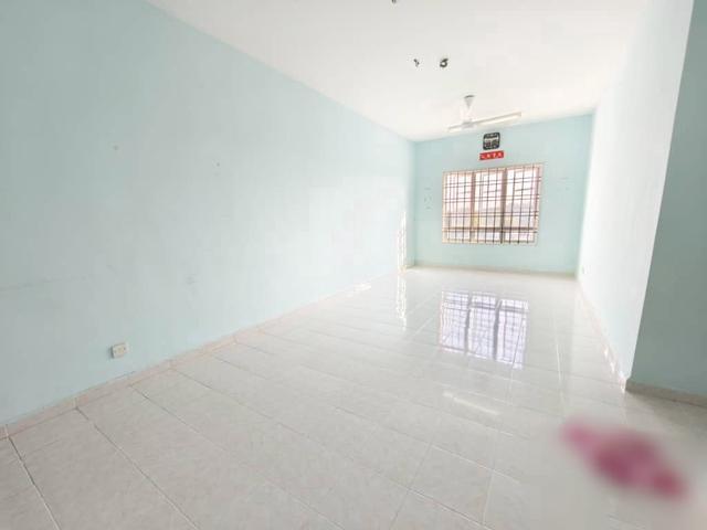 Idaman Senibong 3 bed 2 bath Bare unit Corner lot Full loan