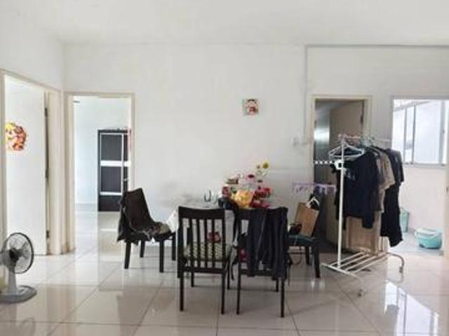 Idaman Resident Apartment Nusa idaman 2 Bedroom