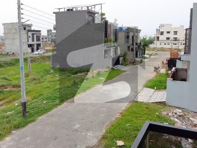 Ideal 5 Marla House has landed on market in Central Park Block C, Lahore Central Park Block C