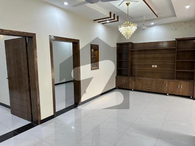 Ideal 6 Marla House Available In Korang Town