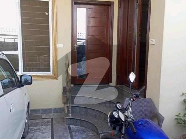 Ideal 10 Marla House Available In Gulshan E Wahid Multan