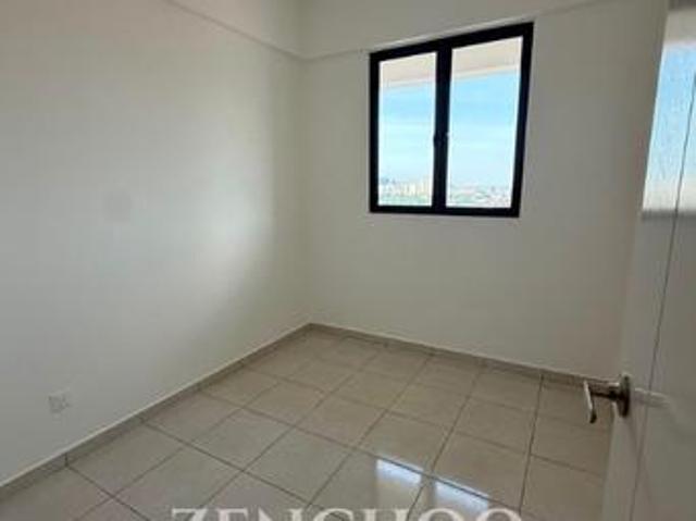 Ideal Venice Residency Condo In Gelugor Original For Rent