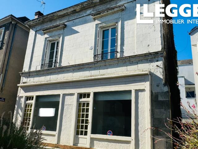 IDEAL COMMERCANTS ou FRANCHISEURS avec 2 habitations aux étages Centre Bourg 15 minutes de Tours