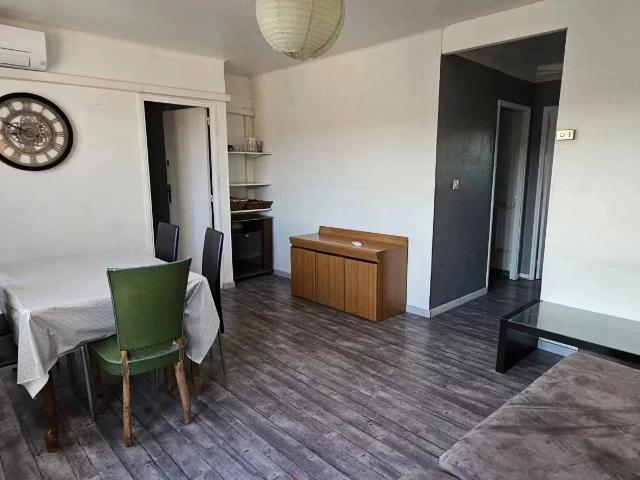 Idéal colocation. T4 meublé 3 chambres parking possibilit