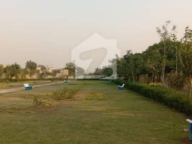 Ideal East Open 60 Feet 190sq Yards Residential Plot For Sale In Sector 31 Punjabi Saudagar City Phase 2