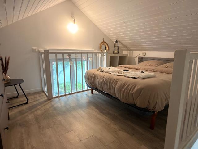 IDEAL ETUDIANT studio meublé à louer avec jardin à La Rochelle