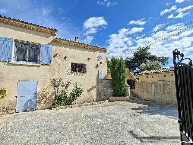 Idéal famille: maison 110 m² proche écoles, commerces et tr. 110m² Avignon