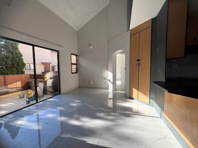 Ideal for Professionals & Families – Spacious Unit with Extra Loft