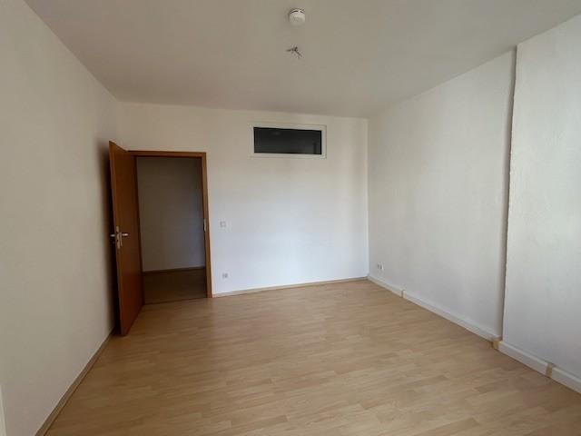 Ideal für Studenten / Azubis / Pendler 1 Zimmer Wohnung mit Balkon in Magdeburg / Buckau