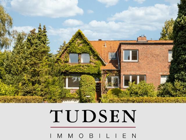 Ideal für zwei Wohnungen größere Familie. Rotklinker DHH. Baurecht für weiteres EFH