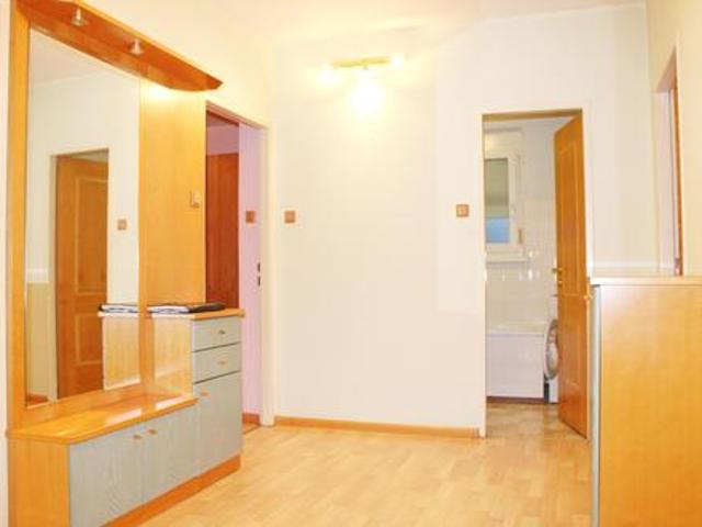 Ideal geschnittene 3 Zimmer Eigentumswohnung mit verglaster Loggia