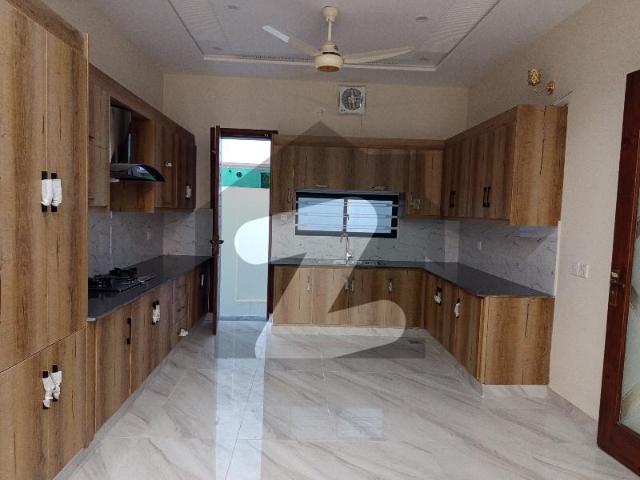 Ideal Good Location House Is Available For sale In Gujranwala DC Colony Indus Block