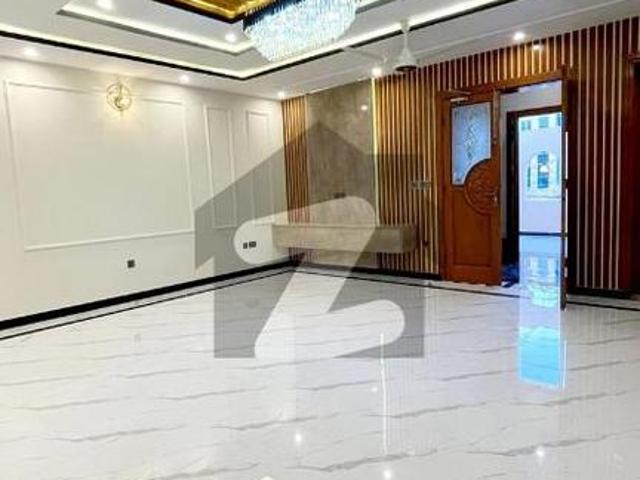 Ideal House For Sale In Bani Gala