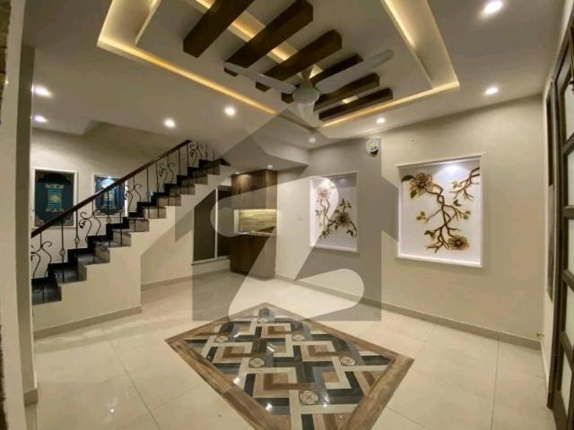 Ideal House In Rawalpindi Available For Rs. 90000 Bahria Town Phase 8