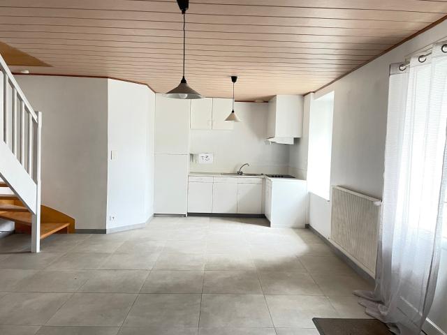 idéal investissement, immeuble de 3 appartements avec possibilité création de valeur