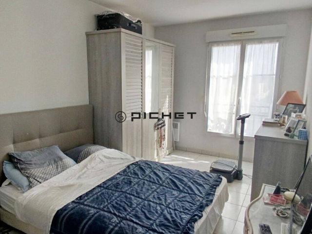 Idéal investisseur, appartement 4 pièces avec terrasse et parki