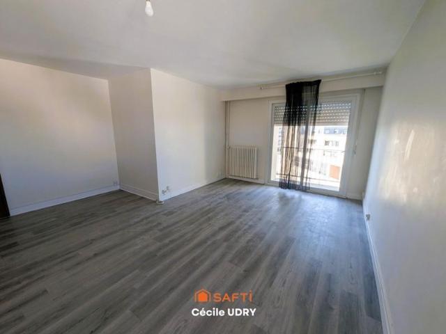 Pour investisseur, bel appartement rénové en 2023 dans le centre de Tours