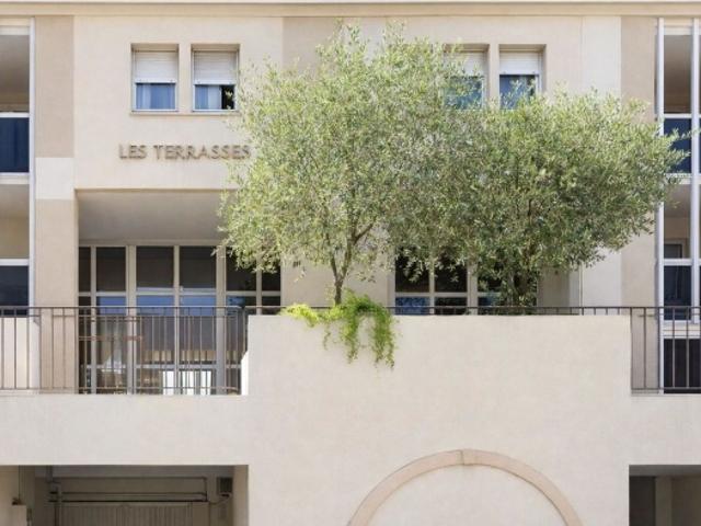 Nice Est Pasteur, proche commodités, calme, terrasse, vendu loué, idéal investisseur