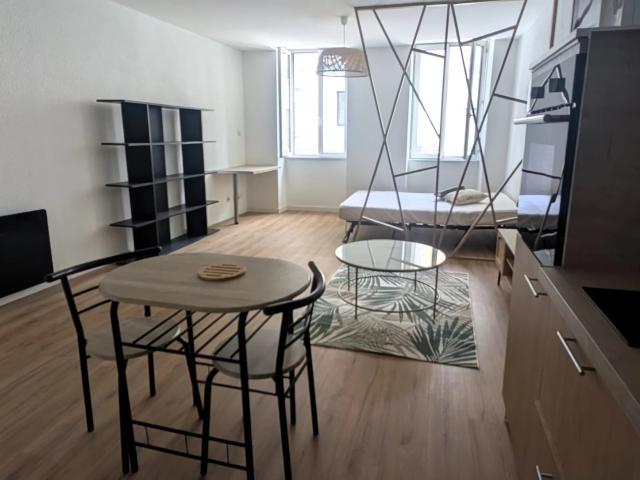 IDEAL INVESTISSEUR VALENCE HYPERCENTRE – STUDIO LOUE