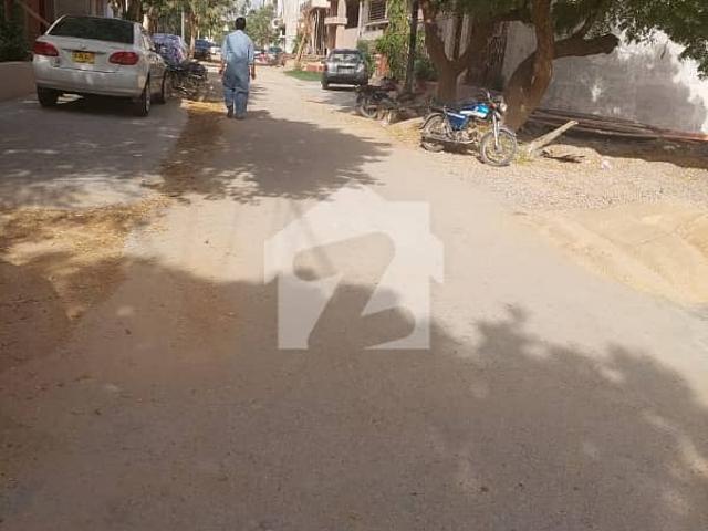 Ideal location 120 sqr. Yards west open plot for sale in sector r gulshan e maymar karachi