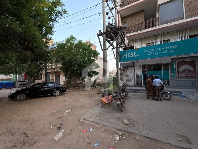 Ideal location 200 sqr. Yds commercial s. b 150 wide road facing plot for sale in sector z gulshan e maymar karachi