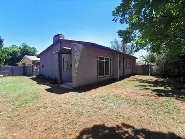 ideal location meyerton central ext 4