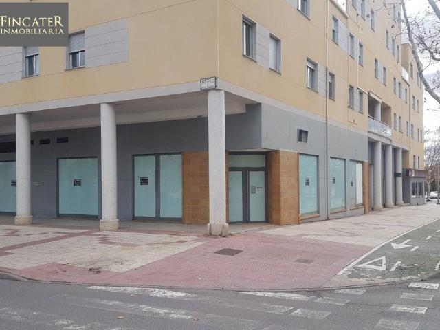 IDEAL OFICINAS, ALQUILER DE LOCAL EN ZONA FUENFRESCA