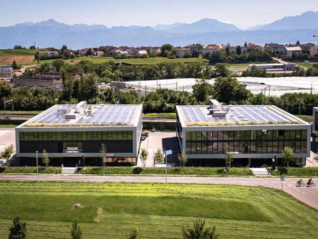 IDEAL PARK – Modernes Büro 451 m² zu vermieten