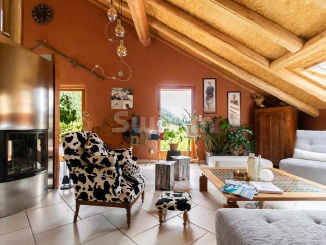 Maison familiale rénovée au calme, 4 chambres, jardin, proche pistes – Mijoux