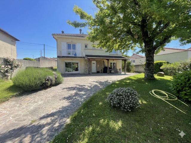 IDEAL POUR INVESTISSEUR MAISON AVEC DEPENDANCE SUR 1595 M2 CONSTRUCTIBLE