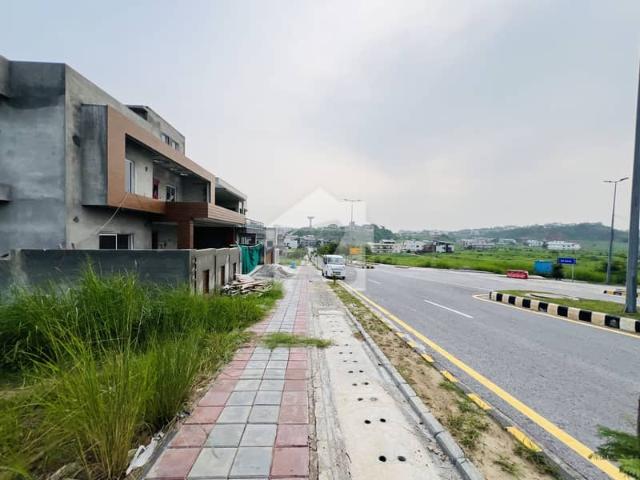 Ideal Plot For Open Basement, Beautiful Location